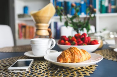 kaboompics.com_Croissants-and-strawberry-for-breakfast8